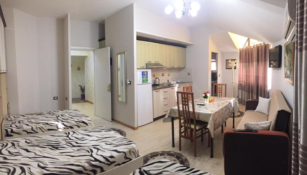 Lille France Apartments Shkoder Luaran gambar
